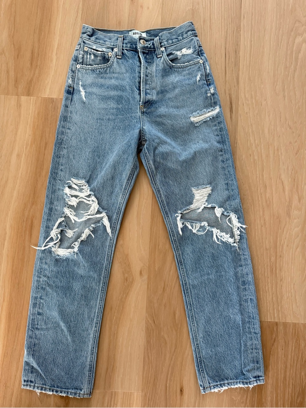 AGOLDE 90s Mid-Rise Distressed Blue Jeans
